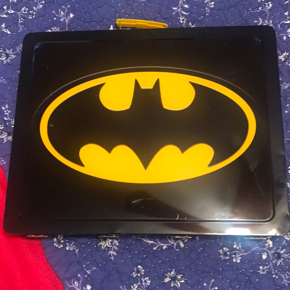 Batman Tin Color Set